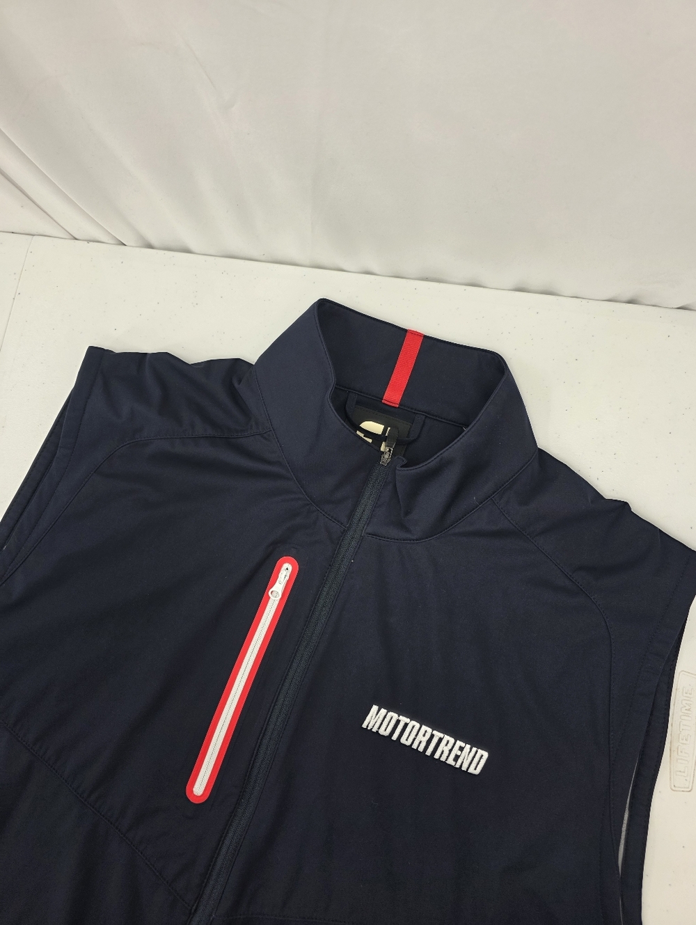 FootJoy Men's Full Zip Soft Shell Vest Size XL Navy Blue Zip Pockets Motortrend.